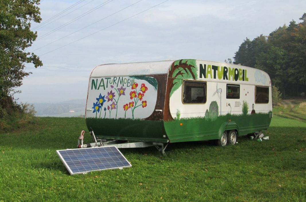 Naturmobil mit autarker Energieversorgung (Solarzelle) - Foto: Zlamal